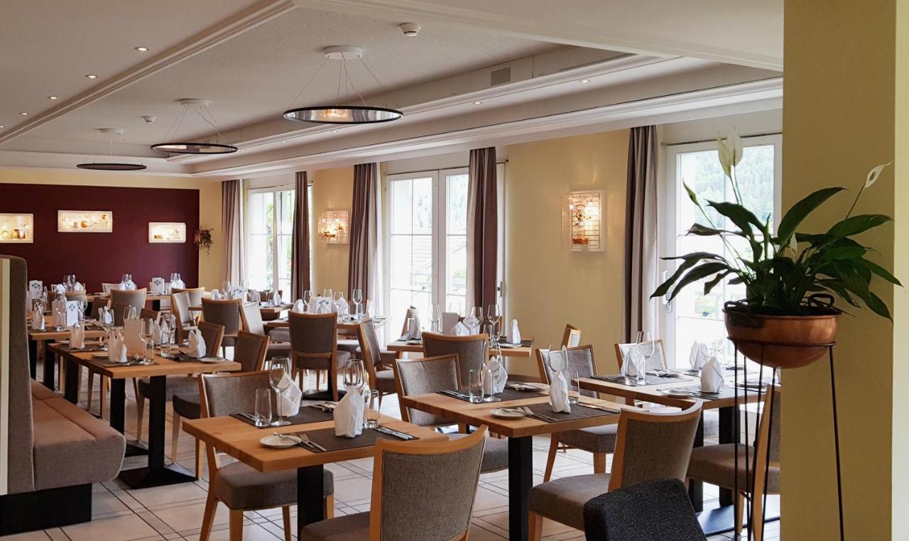 Typically Swiss Hotel Altana سكول المظهر الخارجي الصورة