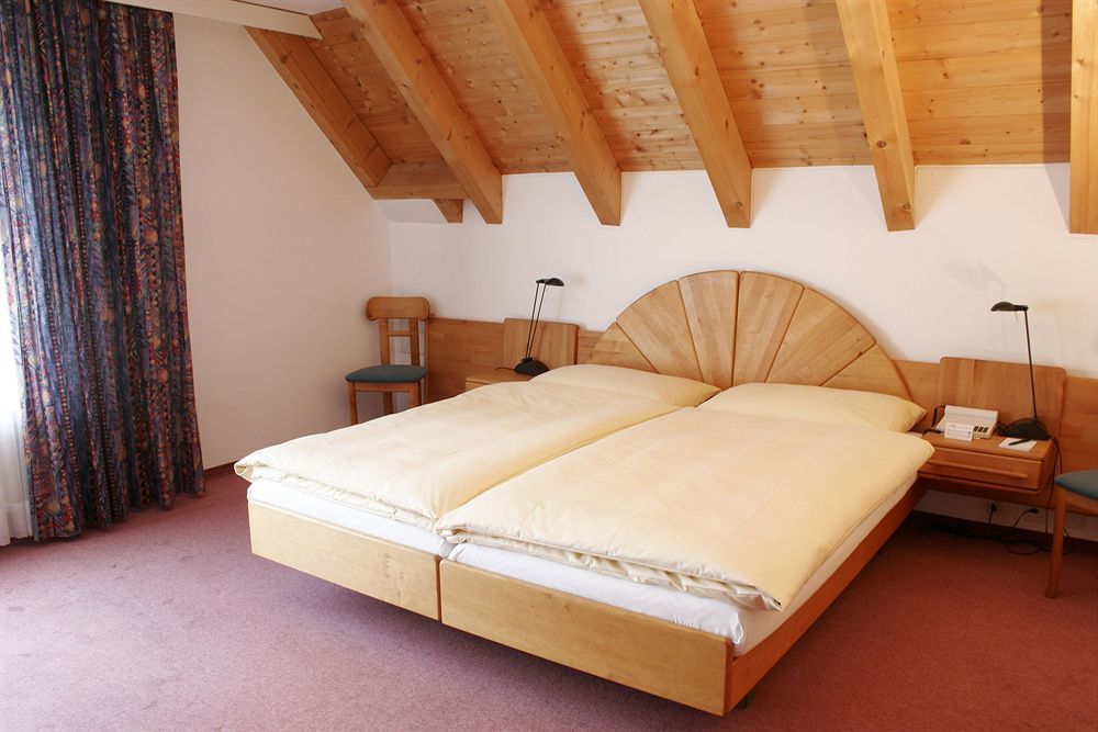 Typically Swiss Hotel Altana سكول المظهر الخارجي الصورة